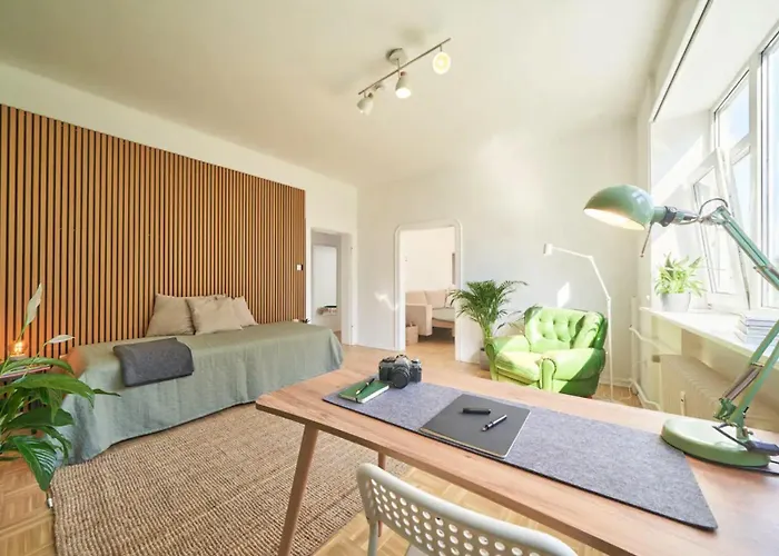 Apartment Live In The Heart Of Hamburg. *